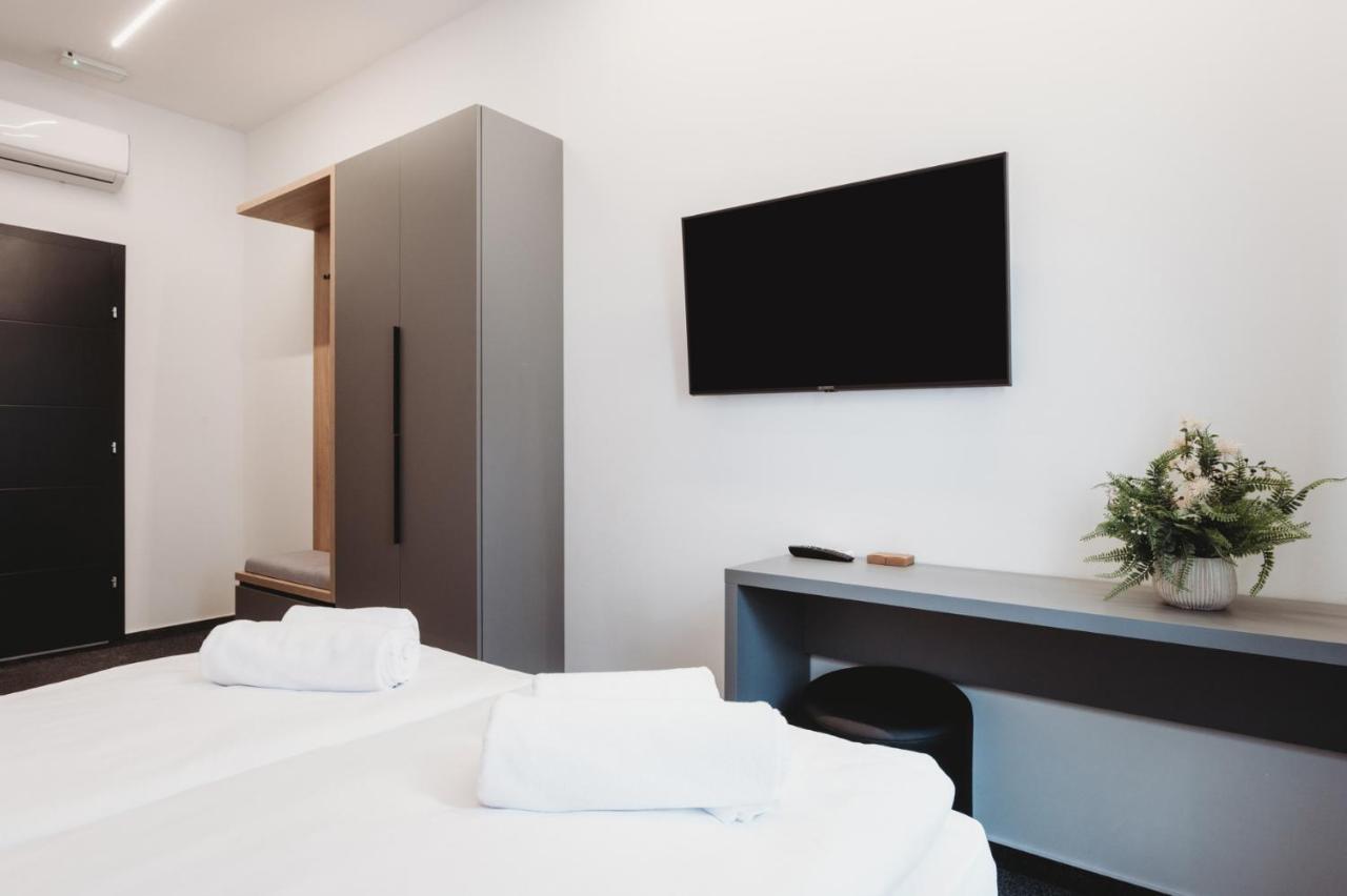 Bells Osijek Otel Dış mekan fotoğraf