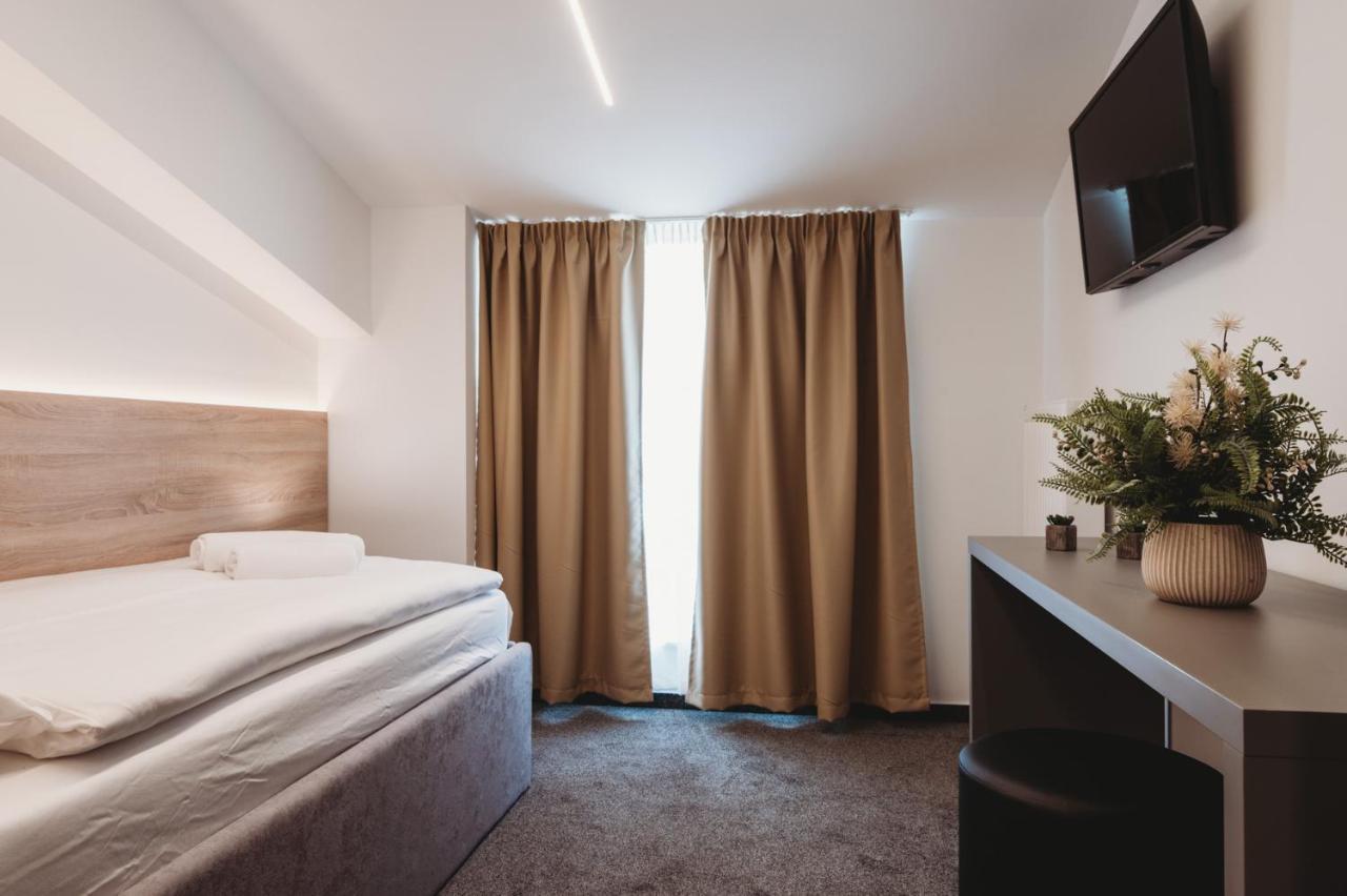 Bells Osijek Otel Dış mekan fotoğraf